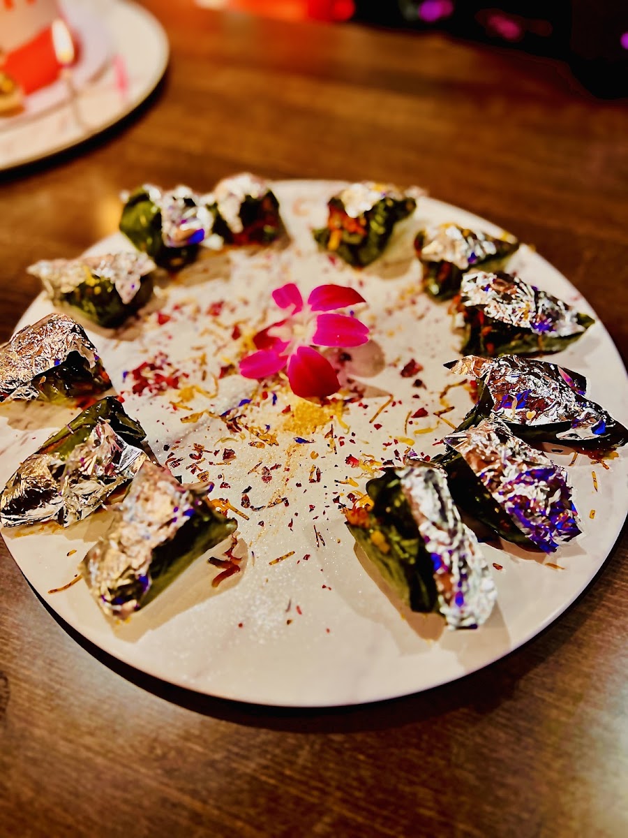 Lazeez Modern Indian Flair-7